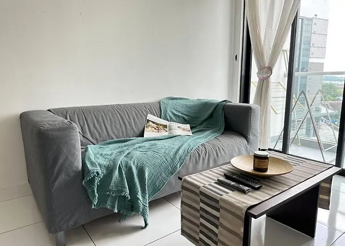 Platino 2Br Paradigmmall Netflix By Stay